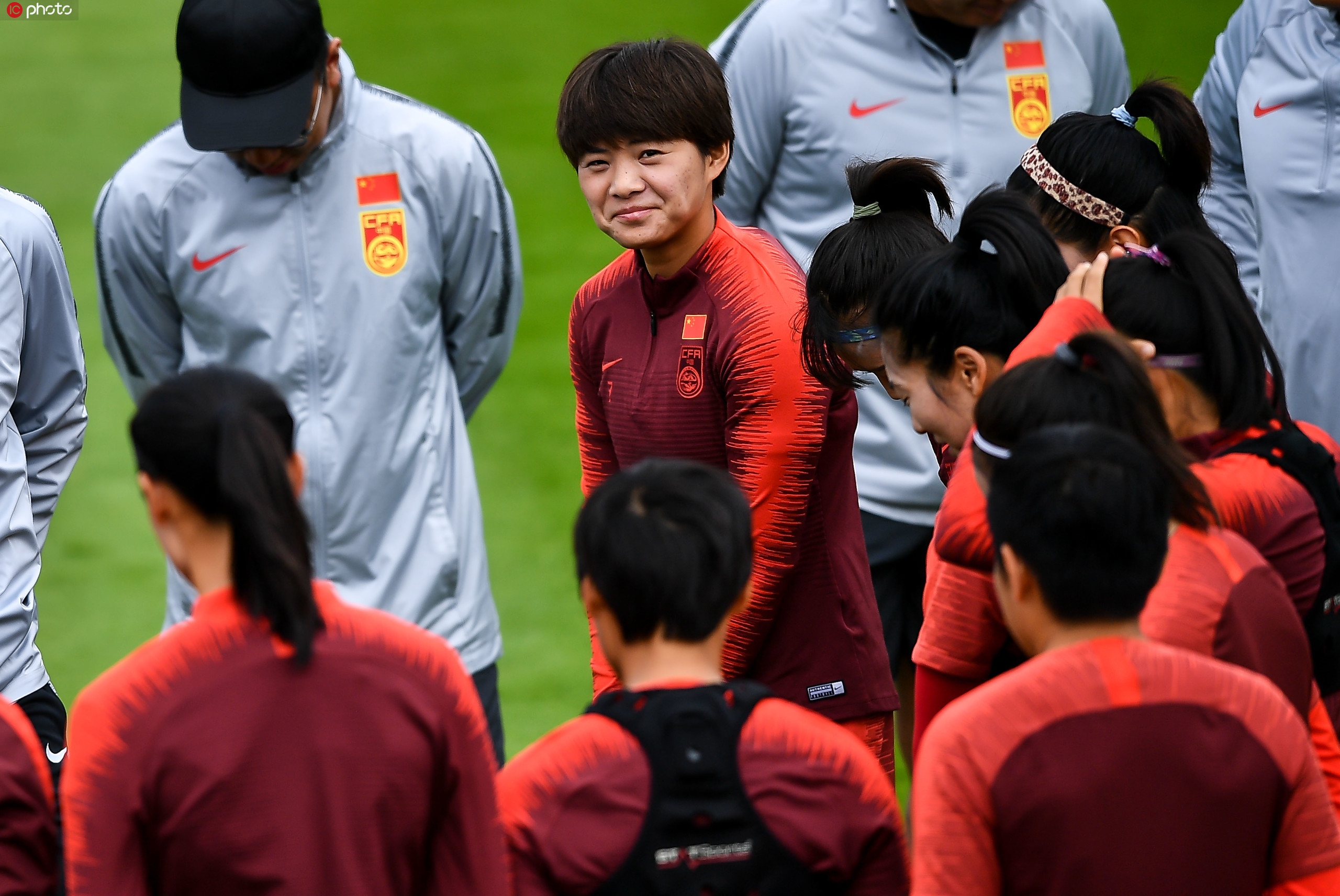 大洲之战，球队斗志昂扬备战