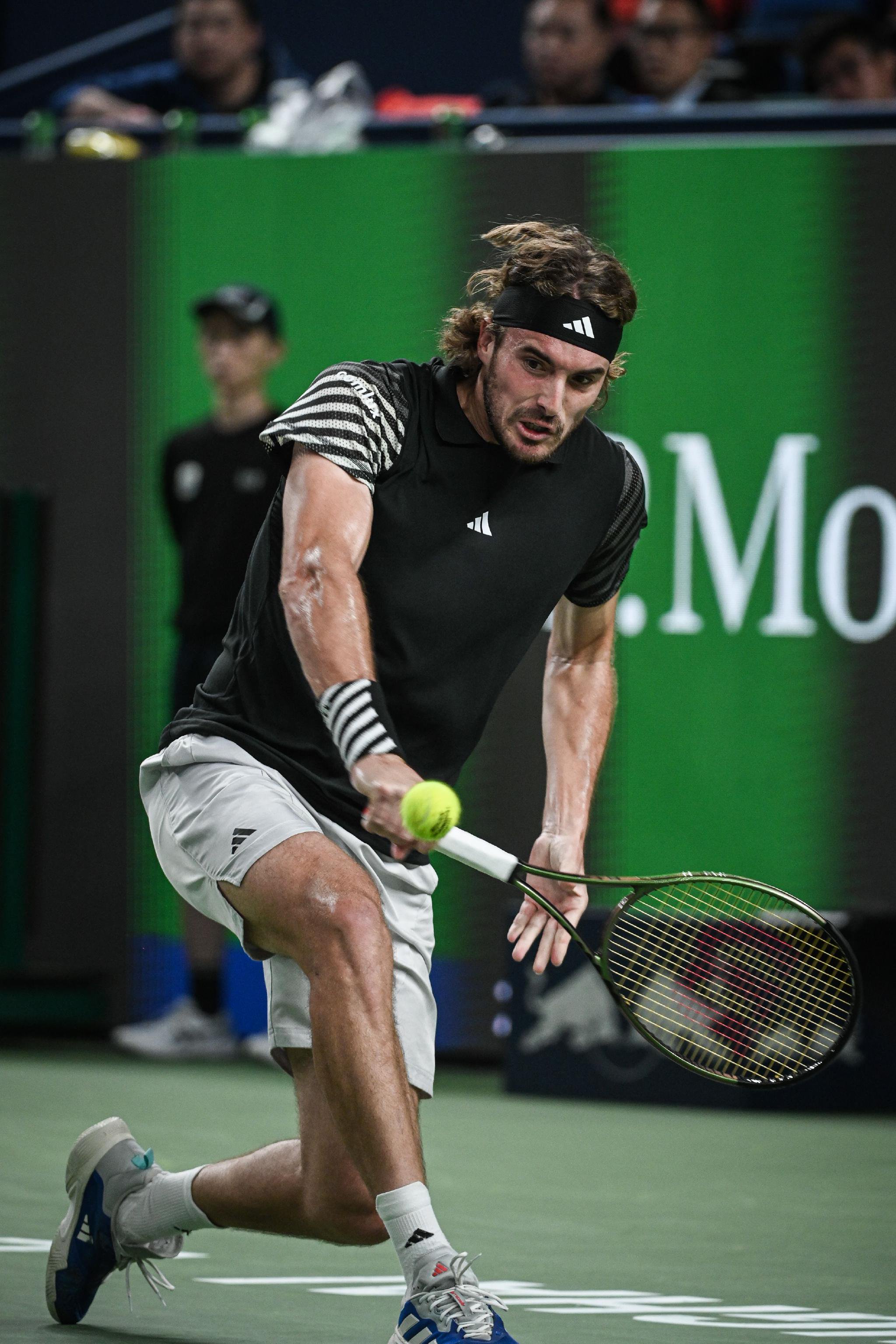 美国网球队横扫日本网球队，西西帕斯惊艳世界的简单介绍