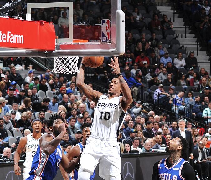 包含76人惜败马刺，埃文斯独得分的词条