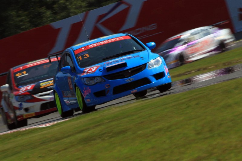 赛车小组赛落幕，强队悉数晋级的简单介绍