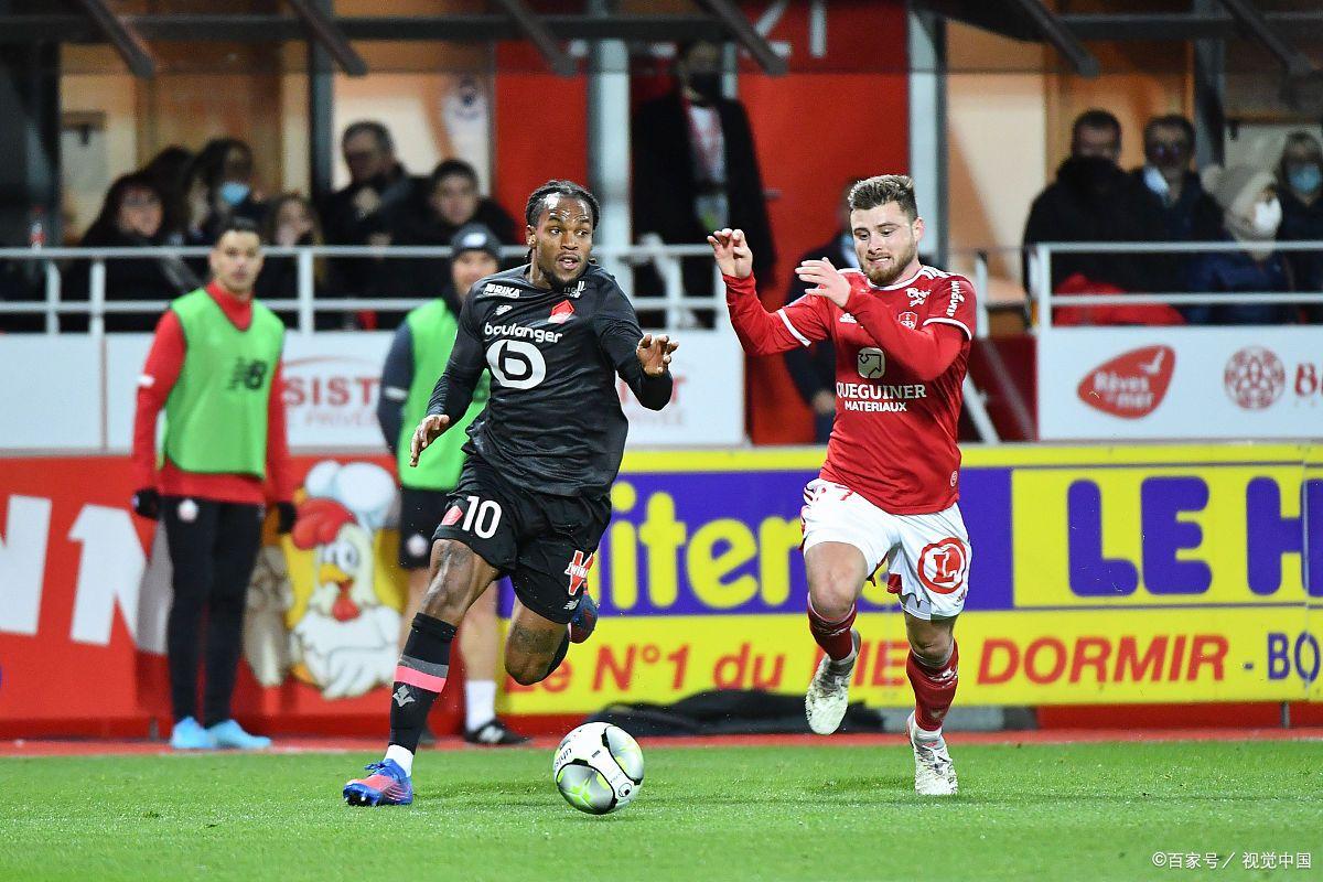 圣埃蒂安主场取得胜利，豪取三分