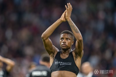 贝西克塔斯力克阿森纳,豪取第二 贝西克塔斯力克阿森纳,豪取第二