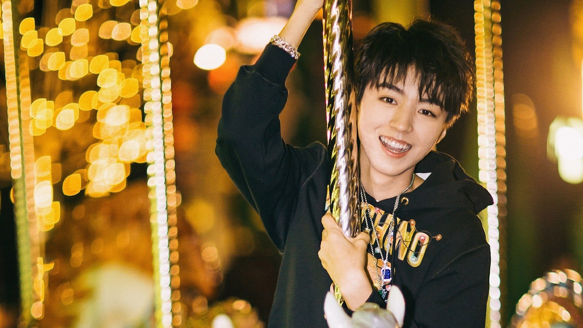 世俱杯直播-定海神针！霍勒迪完美掌控攻防，绿军力克火箭彰显冠军底蕴