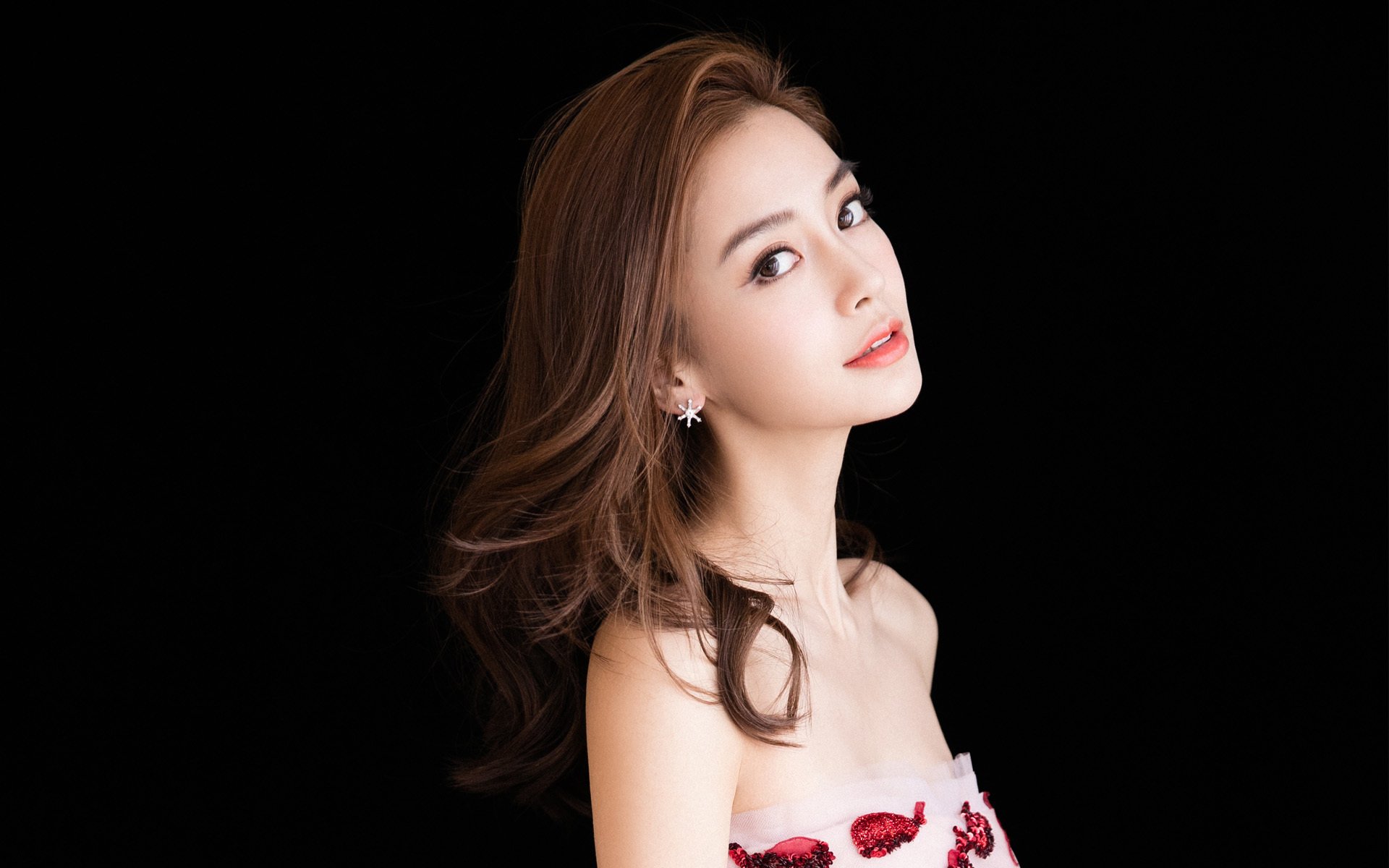 世俱杯分组-牙买加生死战逆转佛罗伦萨，40岁伊布绝杀成关键先生