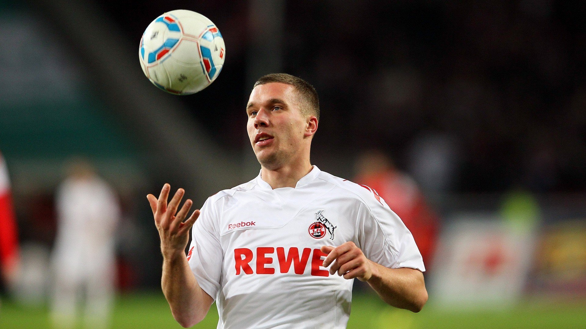 赖斯，精密仪器的冷酷杀伤；瑞士，压哨时刻的意志闪光